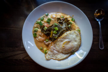 Shrimp and Grits at B. Matthews Eatery